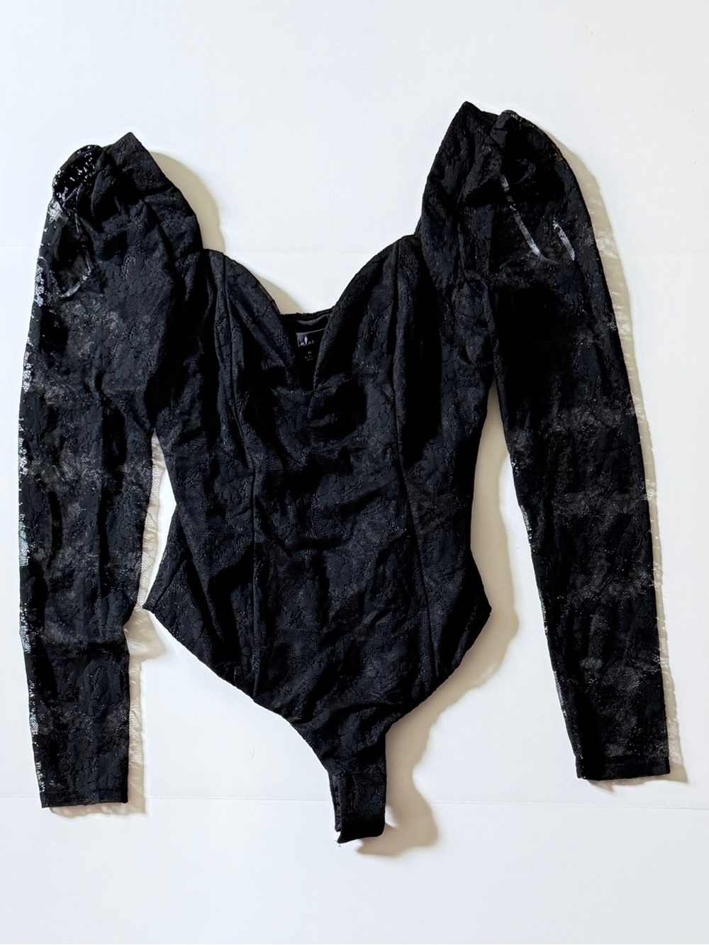Lulus Black Lace Puff Long Sleeve Bodysuit
NWT M